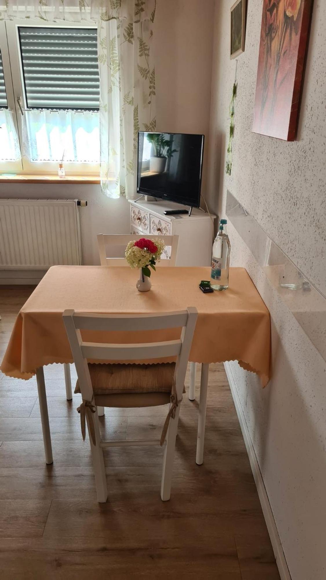Apartment Mit Terrasse - With Terrace